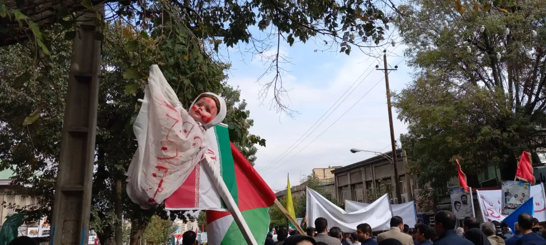 خروش یکپارچه کرمانشاهی‌ها در روز  مبارزه با استکبار