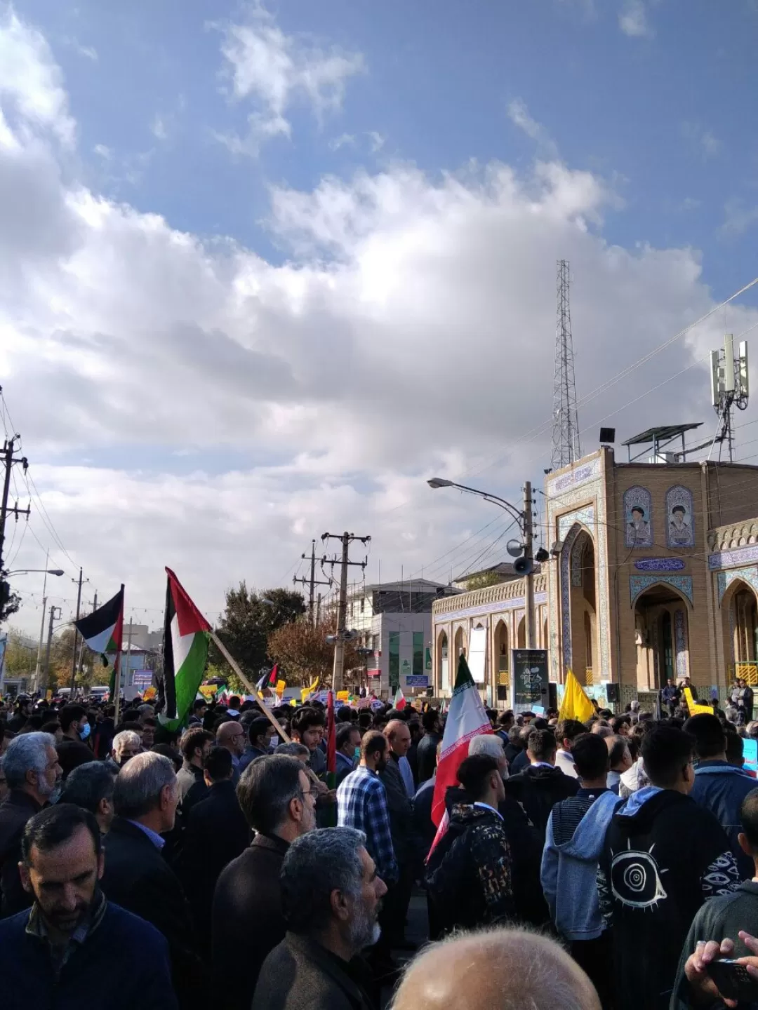اجتماع مردم کرمانشاه در حمایت از فلسطین قهرمان