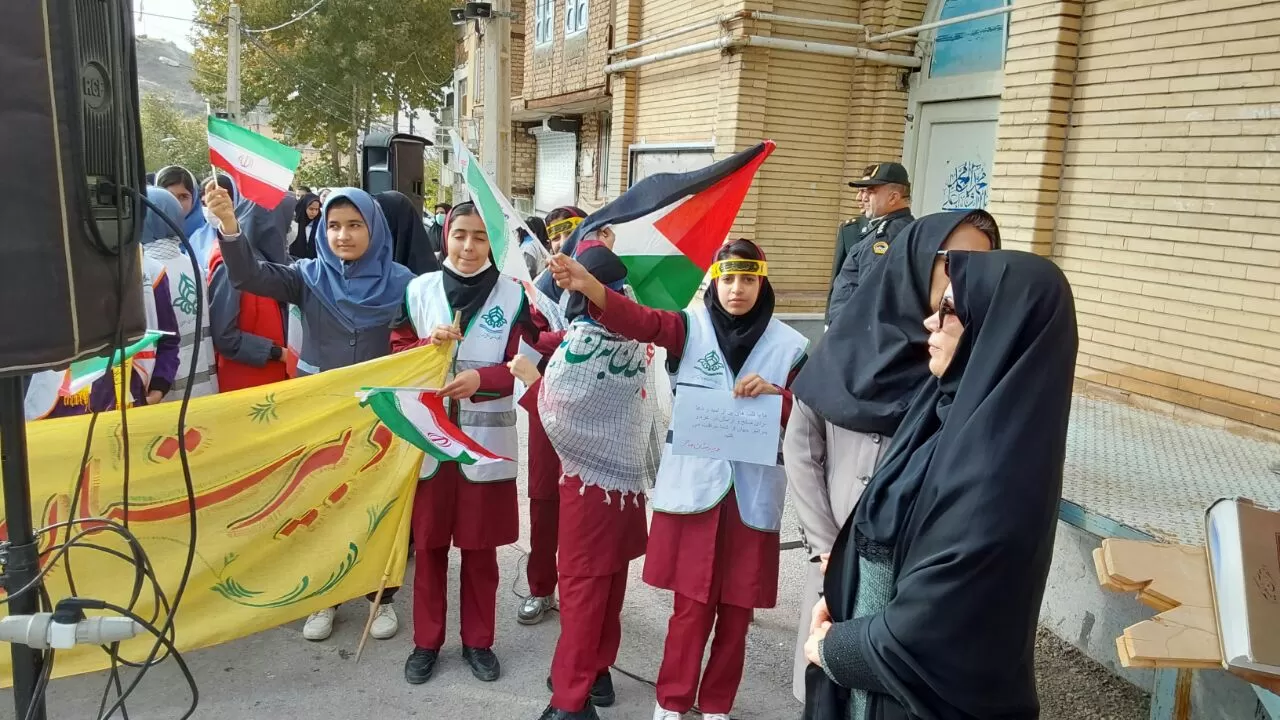 خروش مردم دالاهو در حمایت از فلسطین