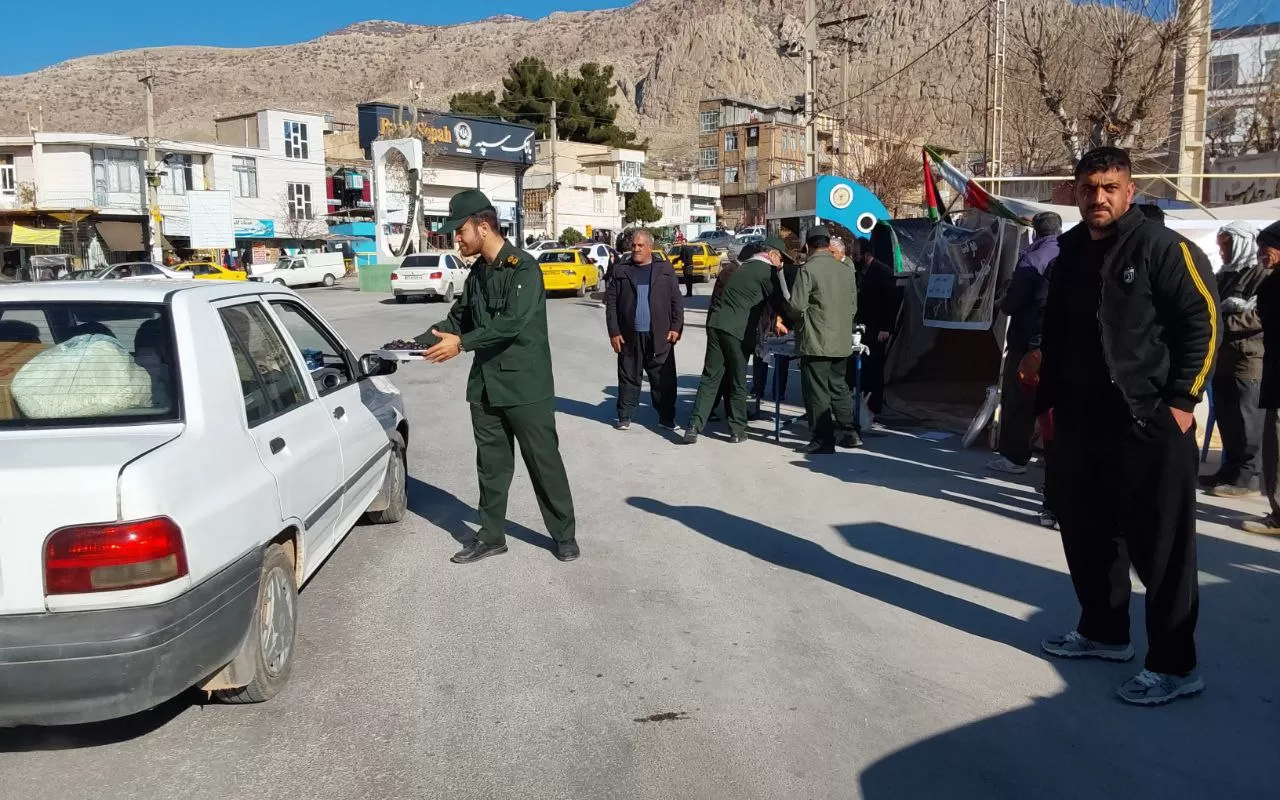 موکب فرهنگی شهید سلیمانی در دالاهو برپا شد