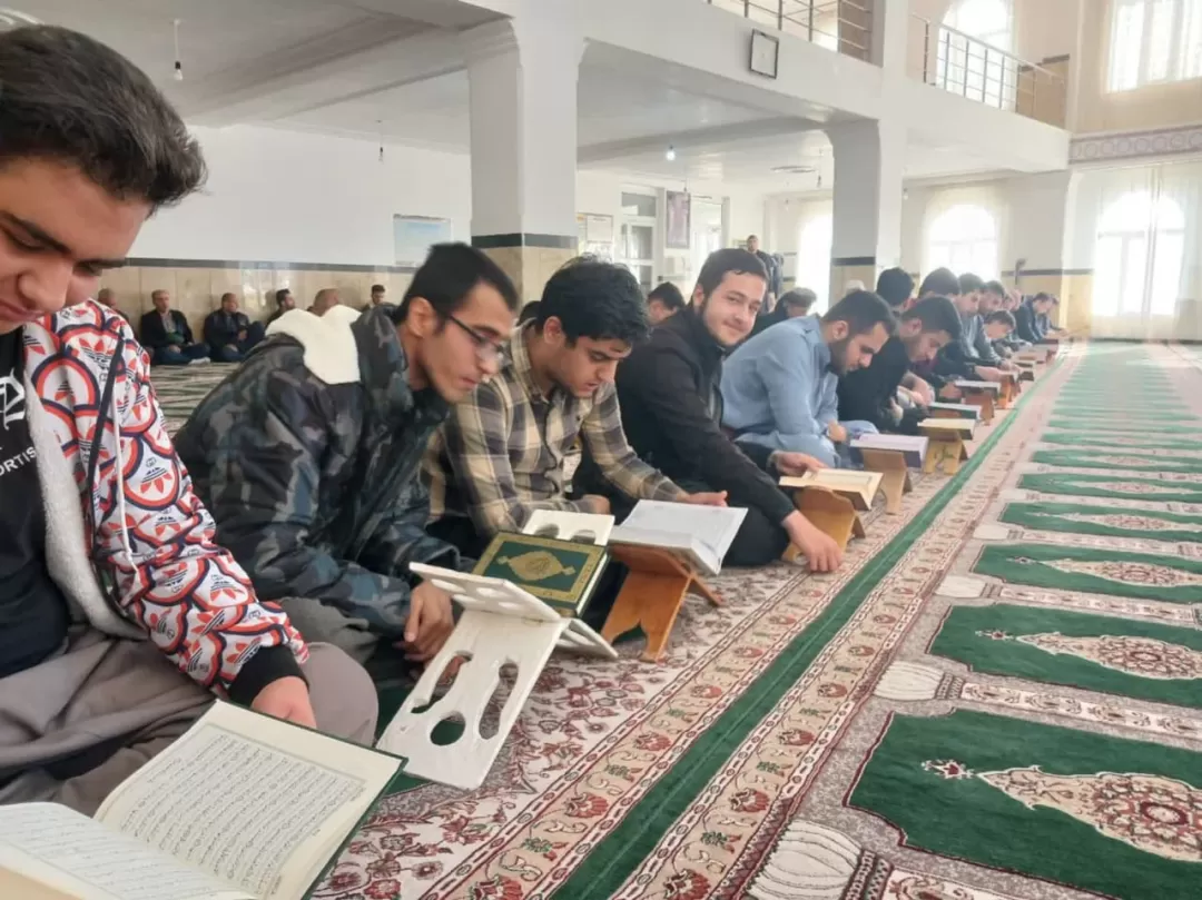 محفل انس با قرآن در جوانرود برگزار شد