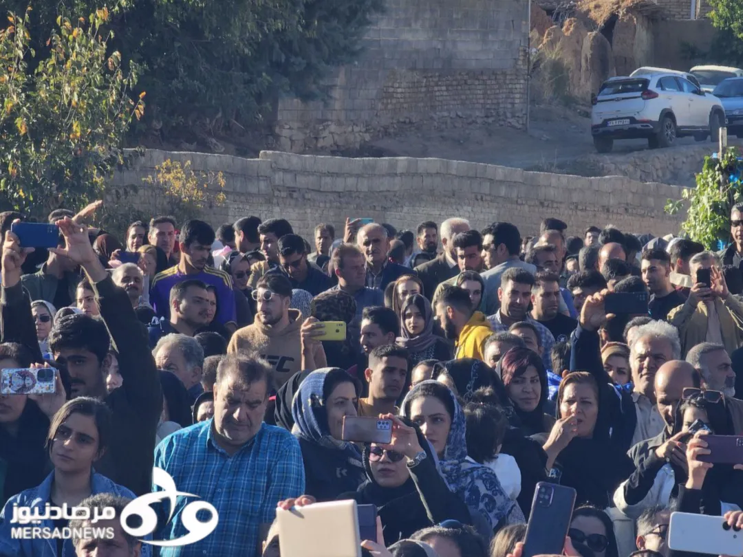 دومین جشنواره انگور کندوله در شهرستان صحنه