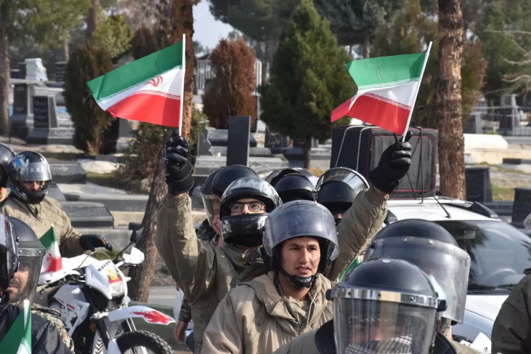 رژه موتورسواران کرمانشاهی در سالروز ورود امام راحل