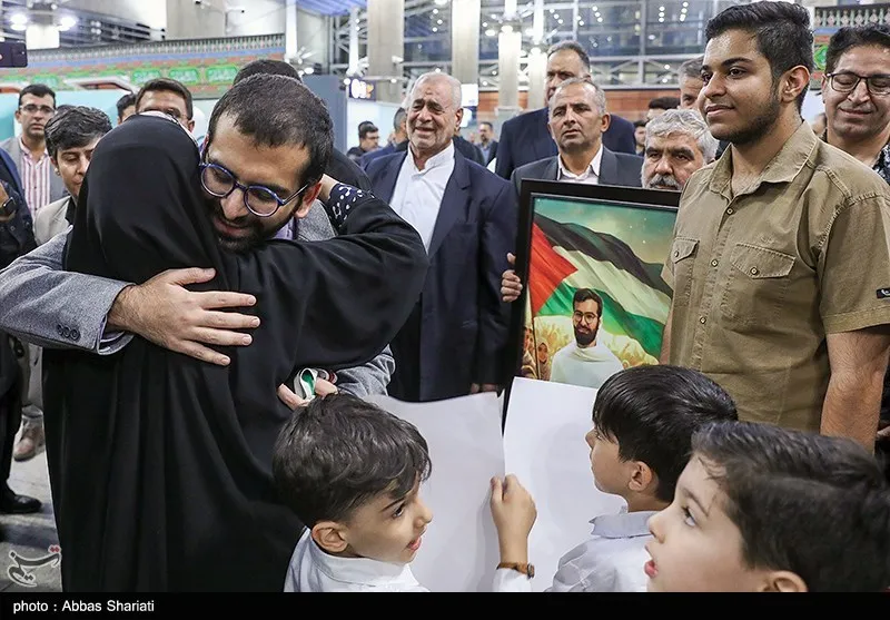 بازگشت محمد خزایی به ایران