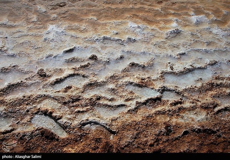 برداشت سنتی نمک در خراسان شمالی