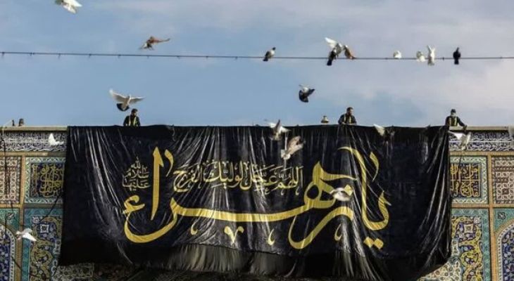 نصب کتیبه‌های شهادت حضرت زهرا در کربلا