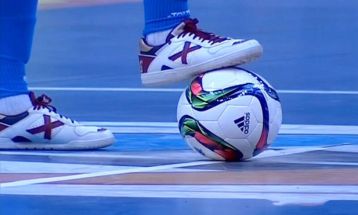 بانوان فوتسالیست‌ کرمانشاهی شایسته حمایت‌اند