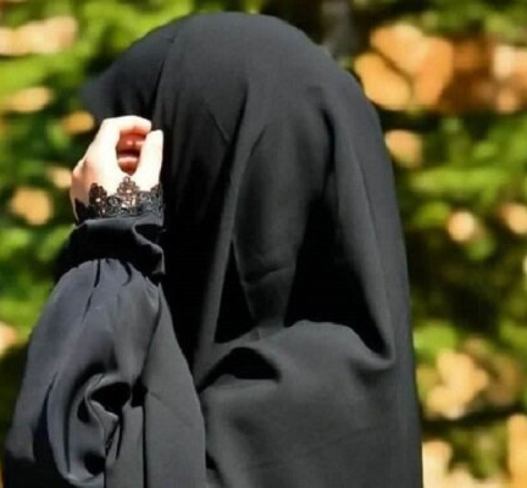 کاهش آسیب‌های اجتماعی با رعایت عفاف و حجاب