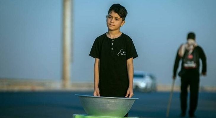 آب بنوشید به نیت سقای دشت کربلا