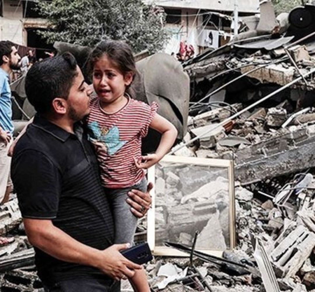 دفاع از مظلومان پیش‌شرط ظهور حضرت حجت است