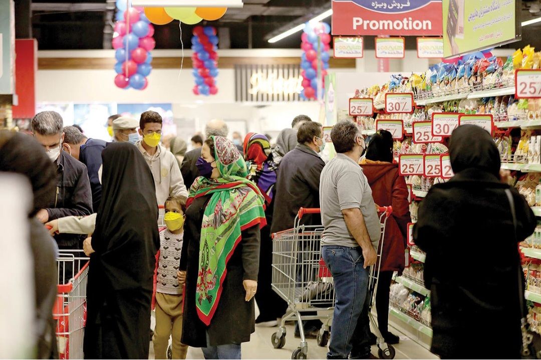 بازاریان کرمانشاه پای نظام ایستادند