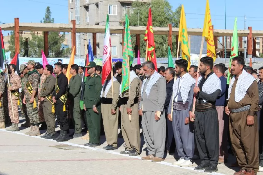 گردهمایی‌ نمایش اقتدار بسیجیان در سرپلذهاب برگزار شد