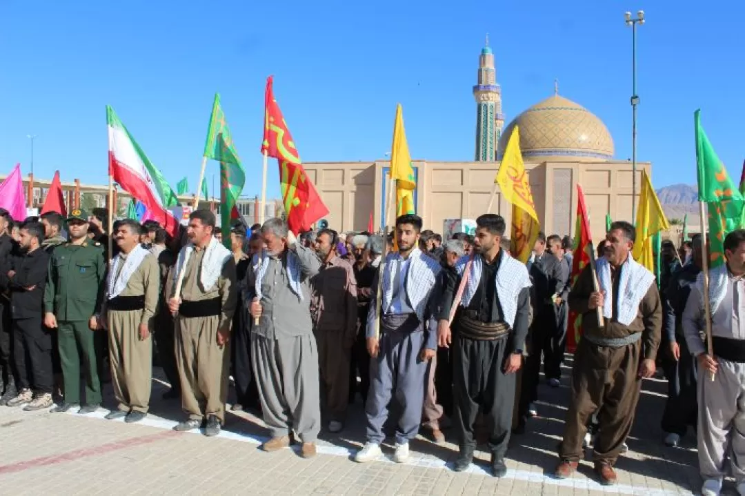 گردهمایی‌ نمایش اقتدار بسیجیان در سرپلذهاب برگزار شد