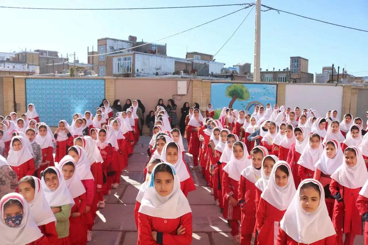 دانش‌آموزان بسیجی هنرمند در ثلاث باباجانی تجلیل شدند