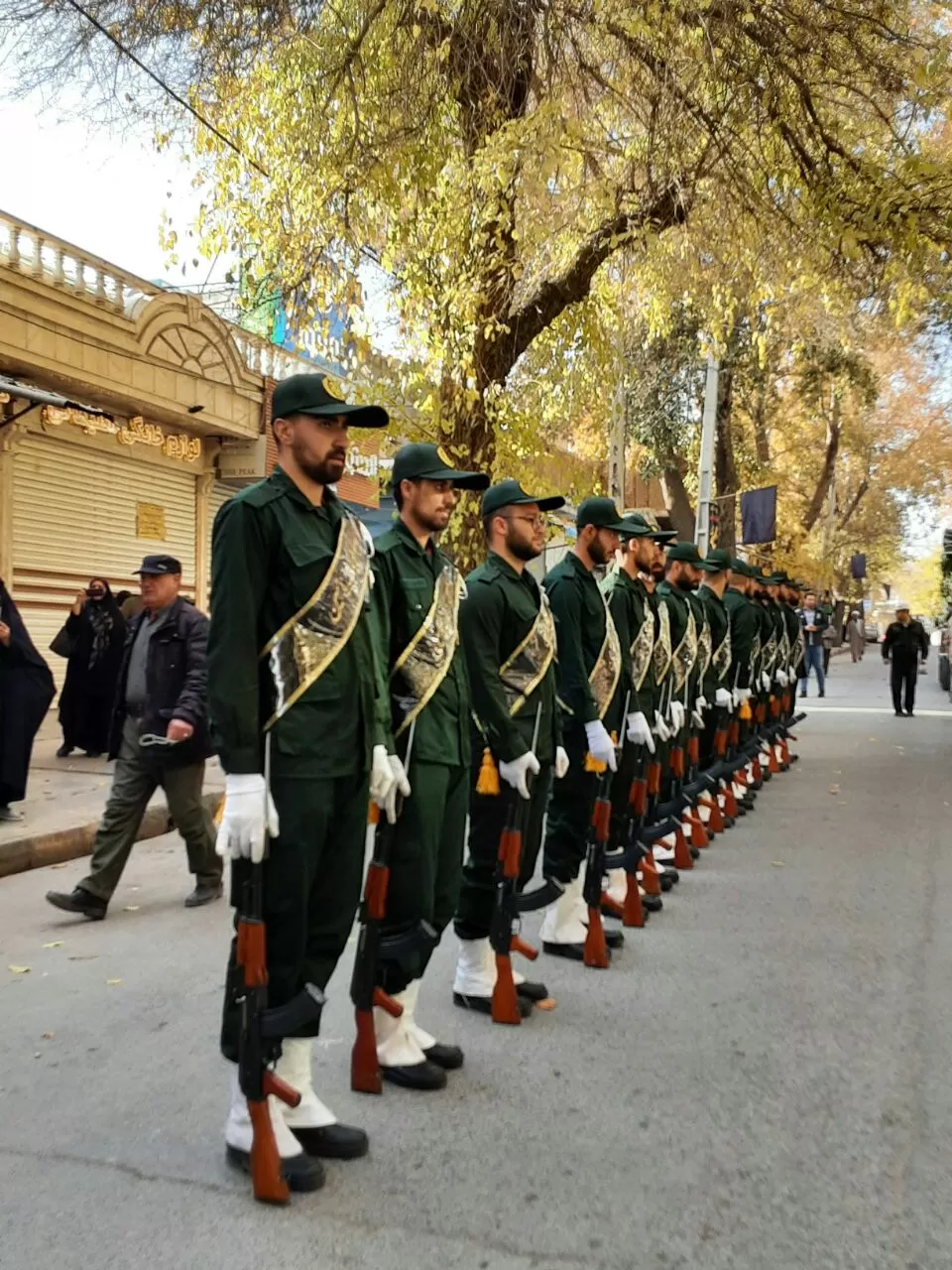 برگزاری مراسم تشییع پیکر «شهید عطایی» در کنگاور