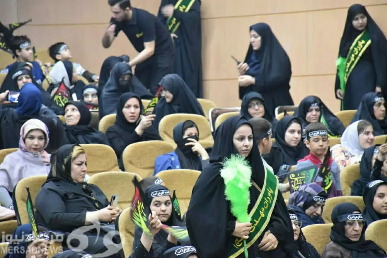 اجتماع بزرگ دختران فاطمی در کرمانشاه برگزار شد