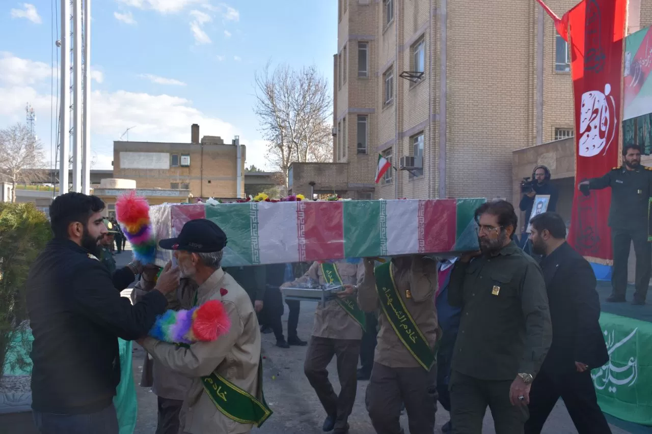 تشییع پیکر شهید گمنام در سپاه ناحیه کرمانشاه