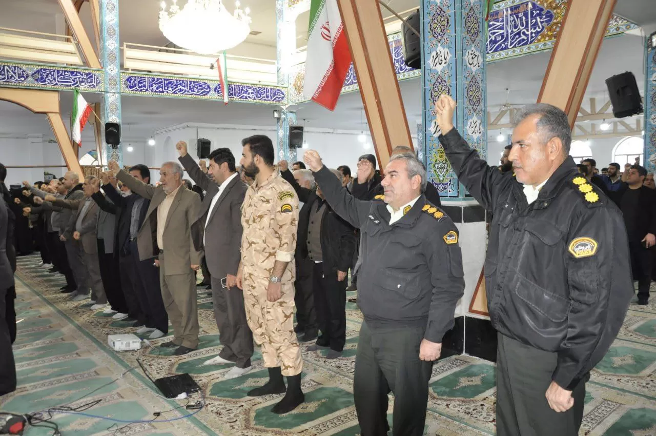 برگزاری مراسم بزرگداشت ۹ دی در گیلانغرب