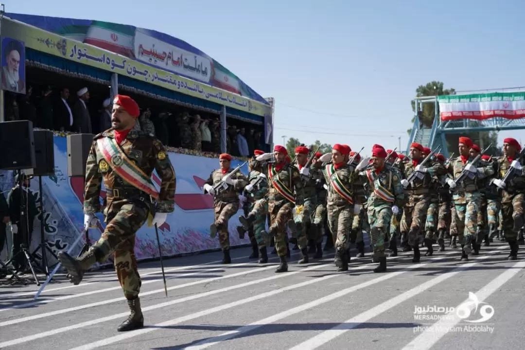 مراسم رژه نیروهای مسلح در کرمانشاه برگزار شد