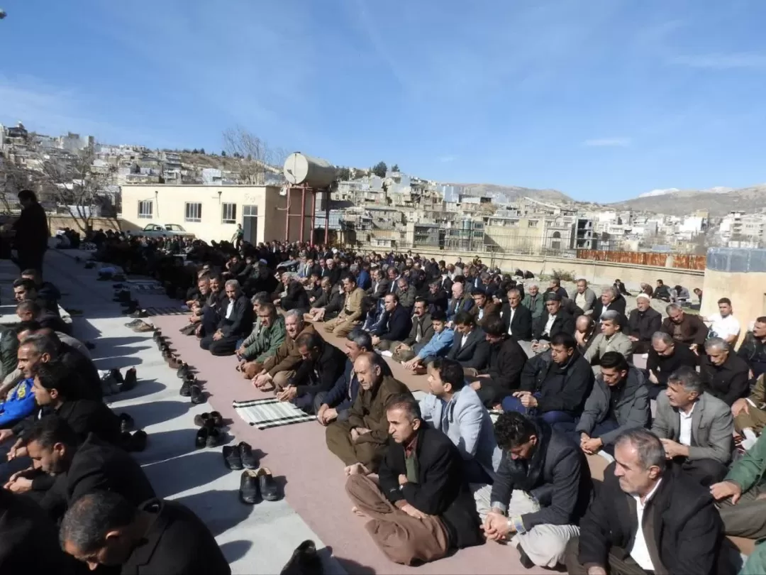 اقامه نمازجمعه در شهرستان جوانرود