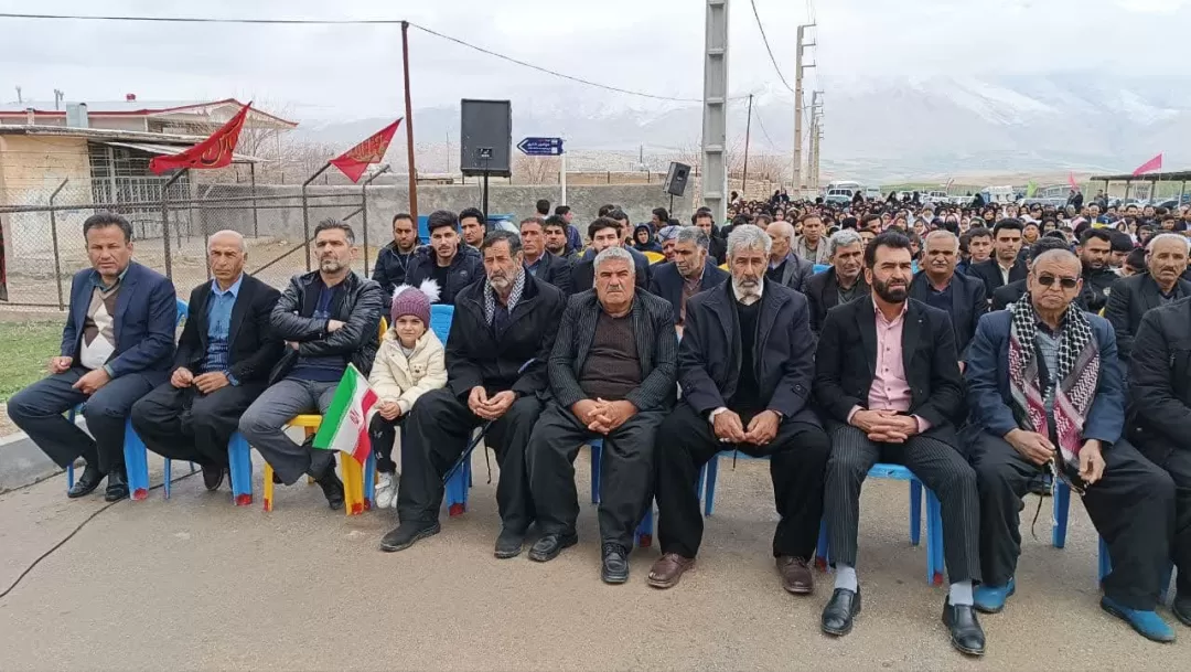 برگزاری جشن بزرگ انقلاب در سرباغ‌ گلین