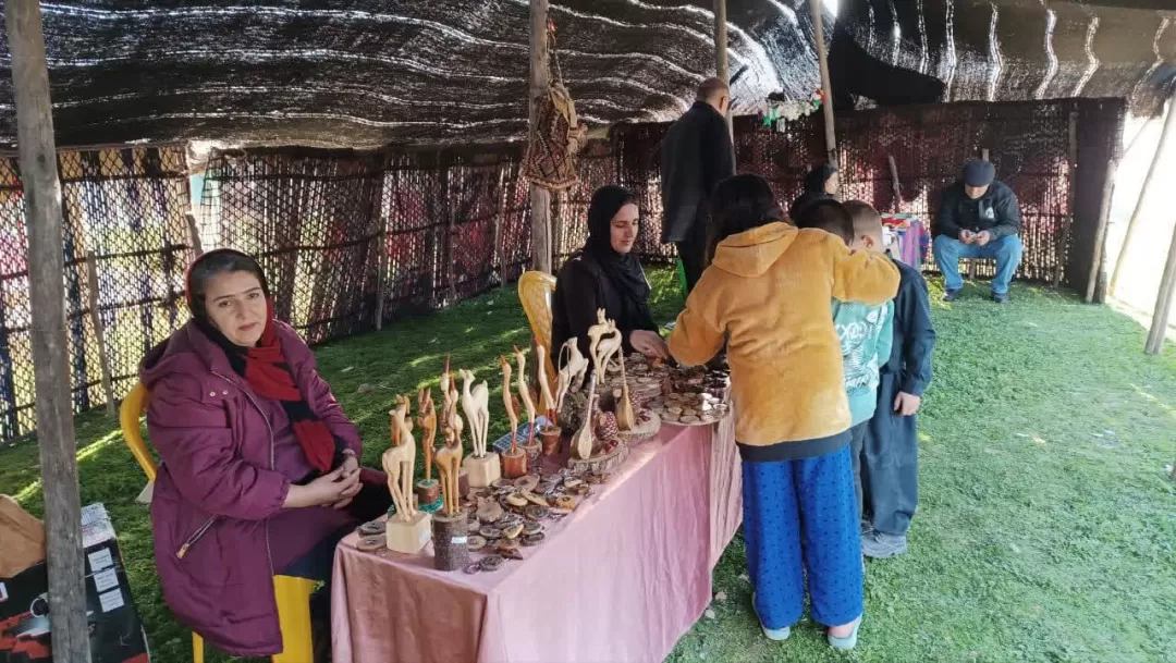 جشن بزرگ انقلاب در پشتنگ ذهاب برگزار شد