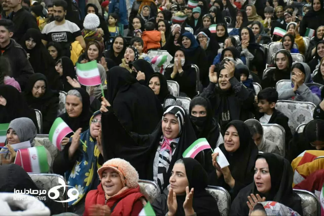 جشن بزرگ پیروزی انقلاب در شهرداری کرمانشاه