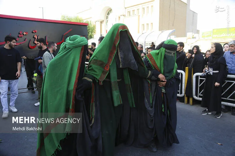 کاروان نمادین اسرای کربلا در قم