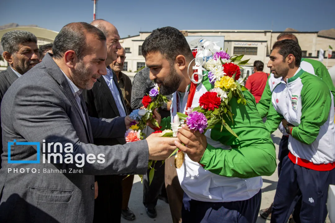 استقبال از قهرمان پارالمپیک در کرمانشاه