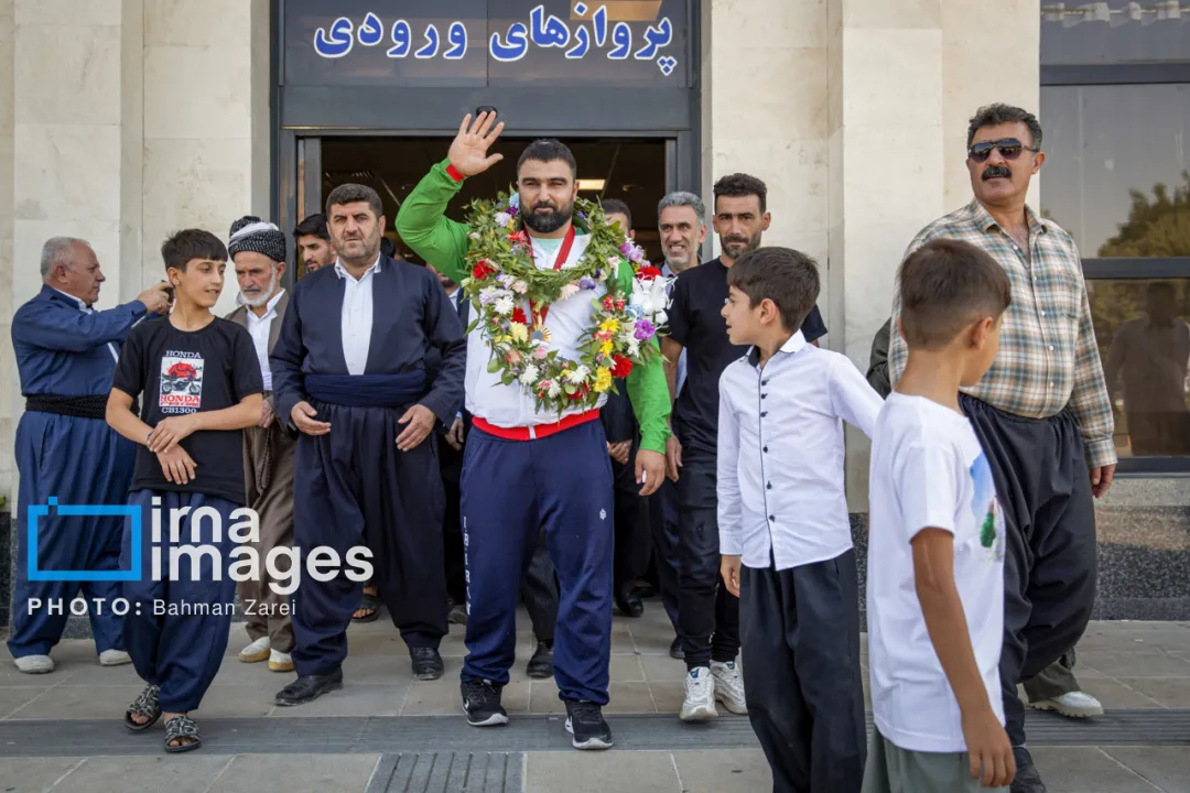 استقبال از قهرمان پارالمپیک در کرمانشاه