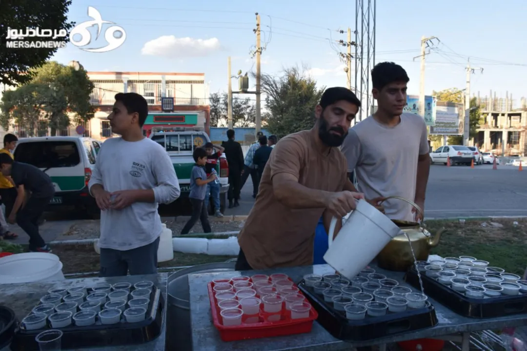 جشن خیابانی میلاد پیامبر (ص) در کرمانشاه